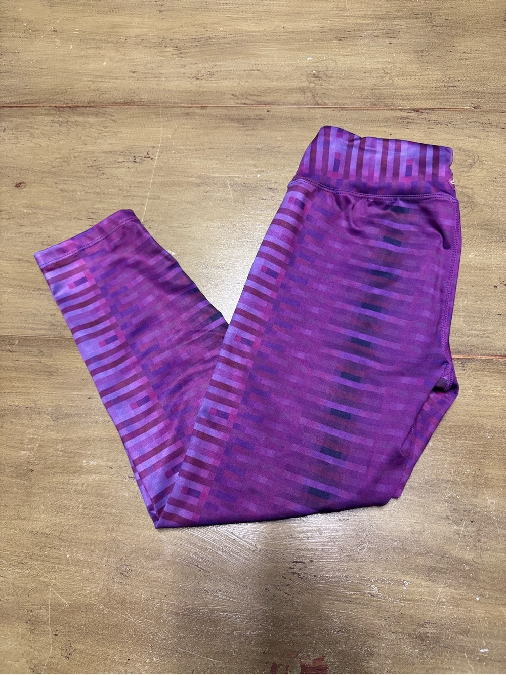 PrAna Purple Striped Women’s Cropped Leggings